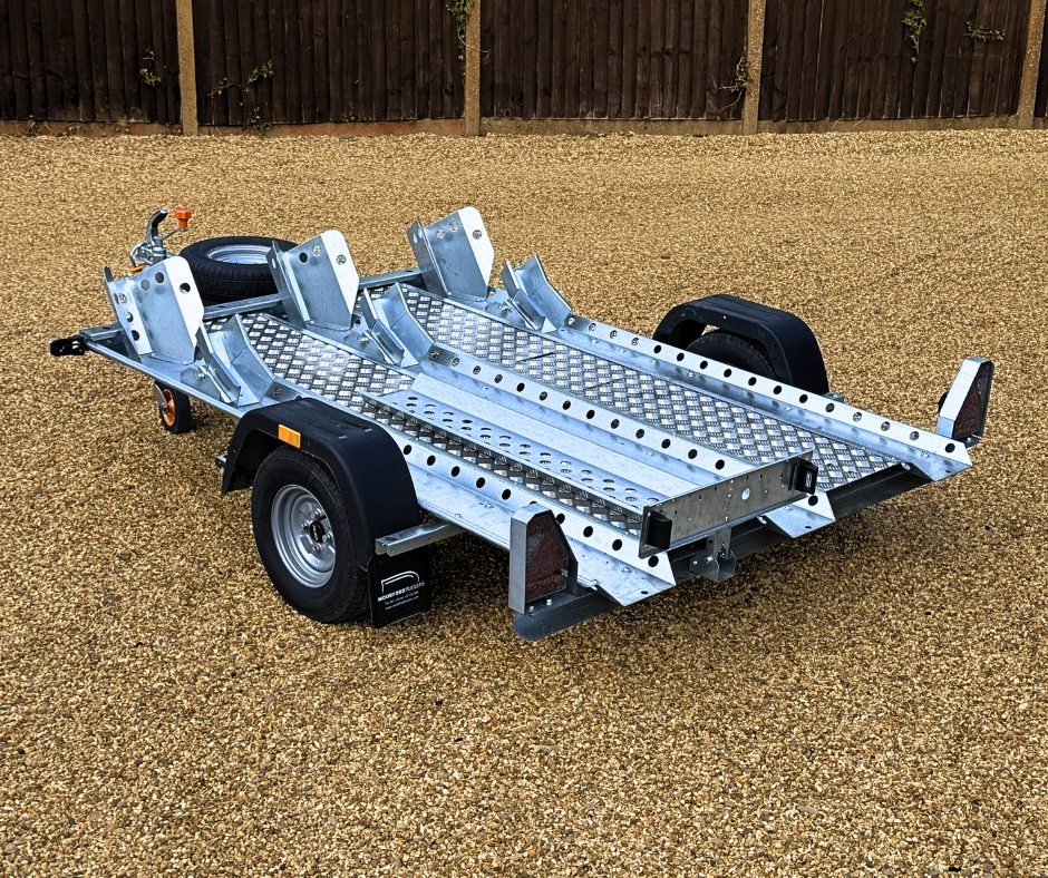 rear / back of Woodford 3 bike triple motorbike trailer for hire and rent from Hampshire Trailer co